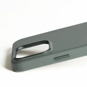Mujjo Lederhülle für iPhone 16 Pro Max in Rauchgrün, mit Rückkamera-Aussparung und Seitentasten