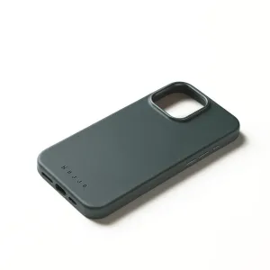 Mujjo-Lederhülle für iPhone 16 Pro Max in Livid-Grün, mit Kameraaussparung, Tastenabdeckungen und geprägtem Logo