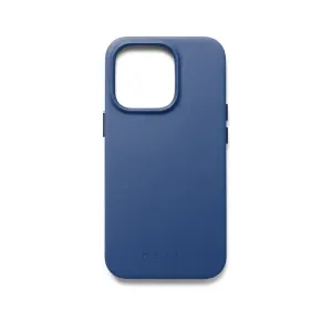 Mujjo-Lederhülle in Monaco-Blau für das iPhone 14 Pro mit MagSafe, erhöhtem Kameraausschnitt und Metalltasten