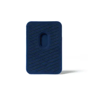 Mujjo MagSafe-Kartenetui aus Leder in Monaco-Blau, schlankes Etui für drei Karten mit genähten Kanten und ovaler Aussparung