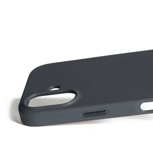 Funda de cuero completa Mujjo para iPhone 17 en negro, con borde elevado, abertura para la cámara y botón lateral