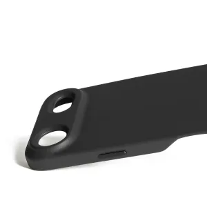 Funda de piel completa Mujjo para iPhone 17 Air en negro, con protección de borde elevado y compatibilidad con MagSafe