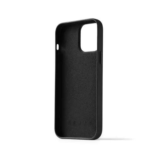 Melns ādas futrālis iPhone 14 Pro Max, parādīts no iekšpuses ar kameras izgriezumu, sānu pogu, sānu atveri un reljefu apli.