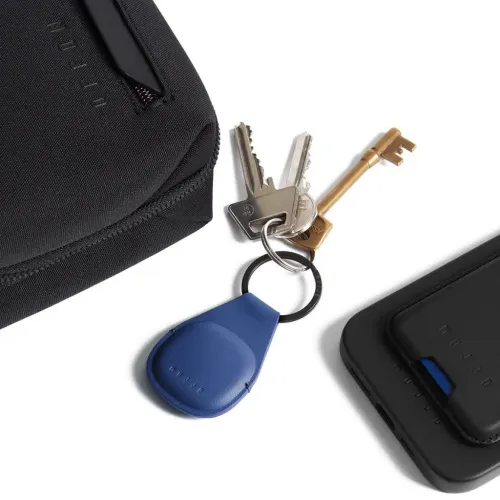 Mujjo Canopy Keychain AirTag holder in Monaco Blue with magnetic closure and attached keys