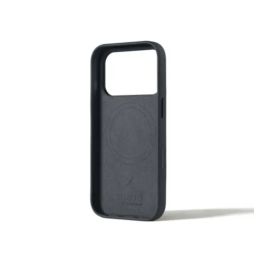 Mujjo Lederhülle in Schwarz für iPhone 17 Pro mit MagSafe-Kompatibilität und erhöhtem Kameraschutz