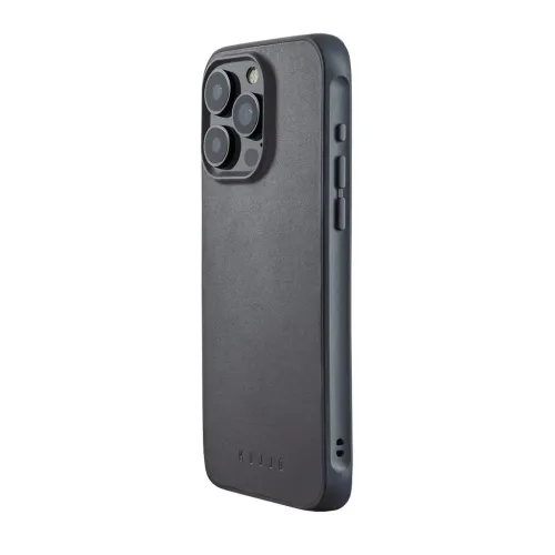 Teräksensininen nahkakotelo Mujjjolta iPhone 15 Pro Max -puhelimelle, jossa on koholla oleva kameran kohouma, peitetyt sivupainikkeet ja reikä alareunassa.