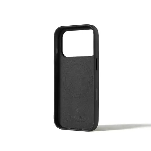 Mujjo Lederhülle in Schwarz für iPhone 17 Pro mit MagSafe-Kompatibilität und erhöhtem Kameraausschnitt